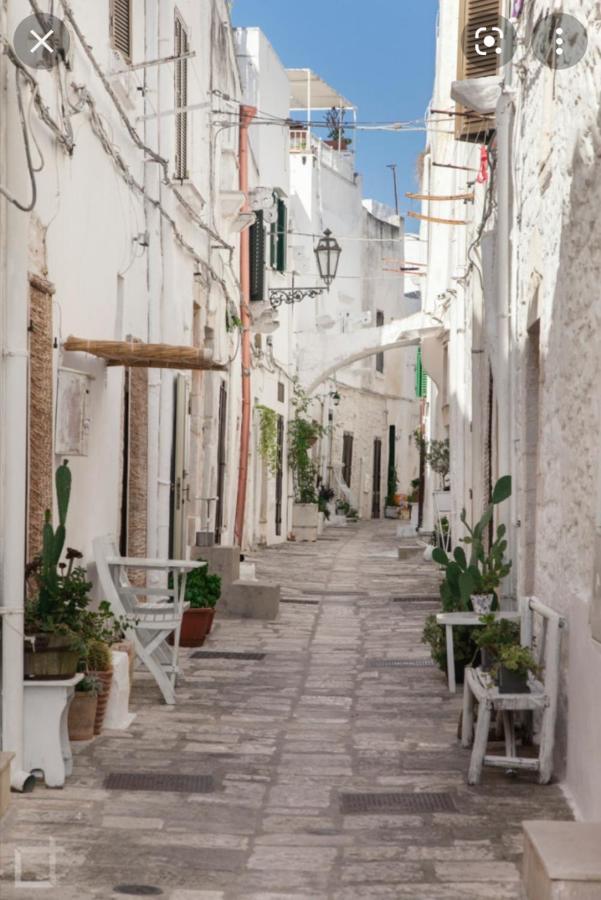 Room In Bb - Stunning Quadruple Room In Ancient Masseria Near The Sea In A Quiet Olive Trees Ostuni Eksteriør bilde